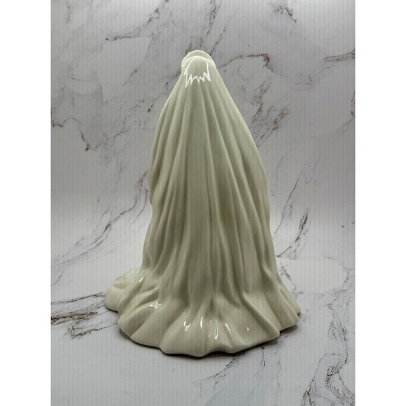 Royal Worcester HM Queen Elizabeth Diamond Wedding Anniversary 9.5" Figurine - Picture 3 of 11